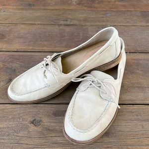 Light Leather Sperry Loafer